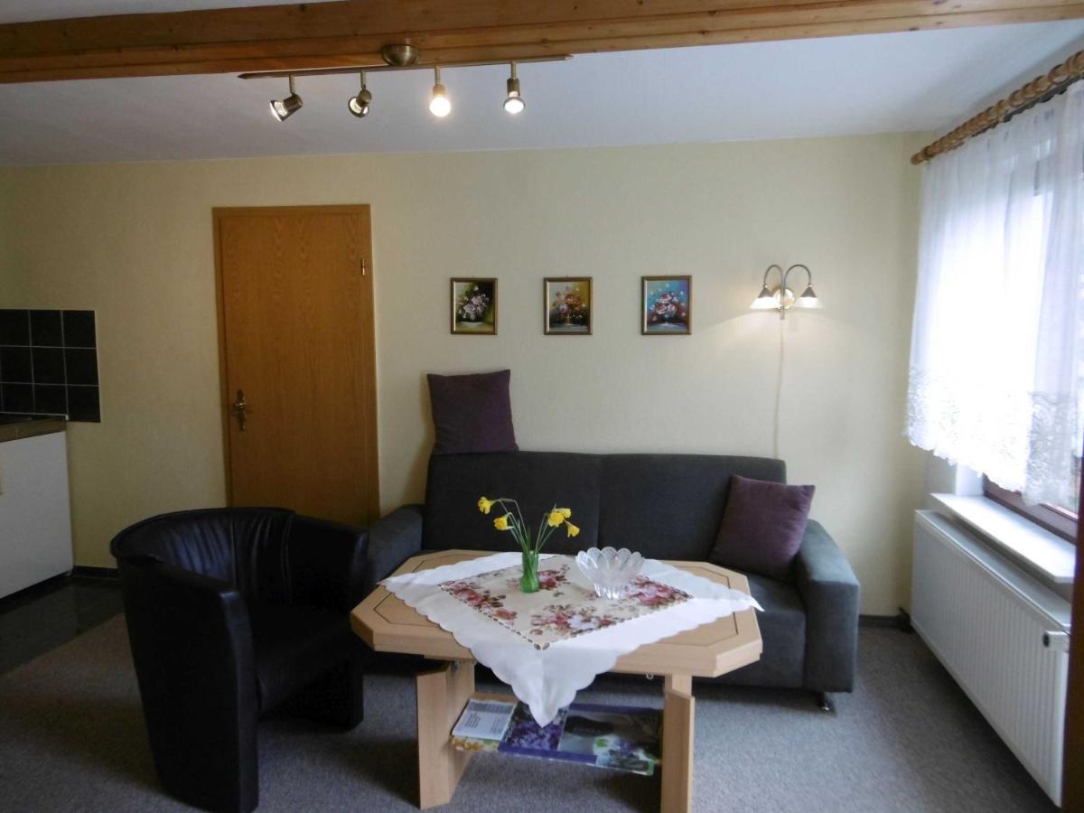 Ferienwohnung Am Bodden ราลส์วีค ภายนอก รูปภาพ